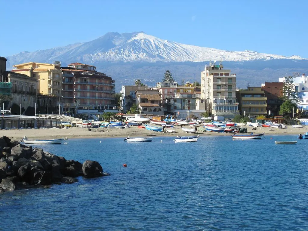 Villa Schiticchiu Taormina Alojamento de Acomodação e Pequeno-almoço